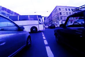 Не летай между рядами!