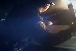 Полицейские спасли наркомана из пылающего автомобиля