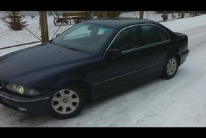 BMW, горка, лёд... (RWD vs FWD)