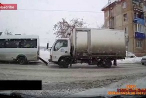 Подборка аварий и ДТП от Сергей за 10.02.2015