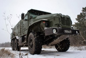 Бронированная машина "Урал-ВВ"