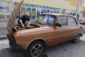 Поставщик запчастей к русским автомобилям из Майами в Гавану