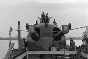 Подводный крейсер «Сюркуф» - символ военно-морского могущества Франции