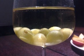 Охлаждение вина