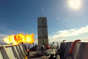 Поражение надводной цели крылатой ракетой Томагавк