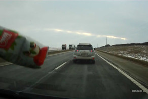 Намусорил только