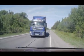Подборка - Спит за рулем