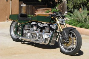 Bonneville Indian с двумя двигателями