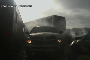 Авария дня 1845.  Под Калугой на трассе столкнулись 19 машин