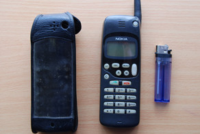 Такого мобильника мужики ещё не видели!