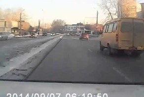 ВАЗ прилетел - ДТП в Челябинске