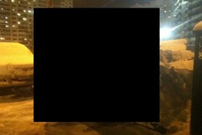 Как паркуют настоящие внедорожники (2 фото)