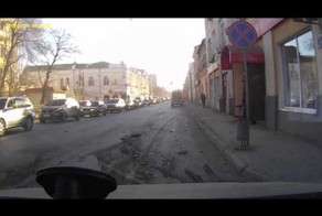 Зацепил Матиз на полном ходу