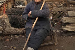 У столетней китайской бабушки растут рога  