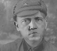 Красноармеец  Гитлер был награждён медалью «За Отвагу»