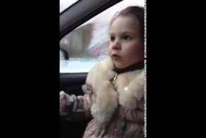 Дочка объясняет отцу почему нельзя ругать маму