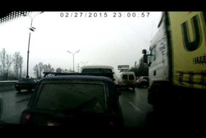 Двойной удар - ДТП на МКАД