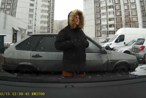 Случай с "девяткой" на парковке