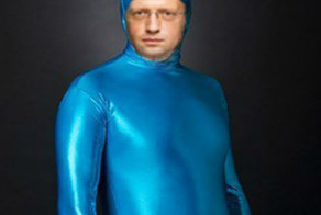 Отпускает чудо трава...