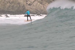 Испытание летающей доски для серфинга в Новой Зеландии