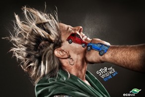 Жесткая агитация безопасности дорожного движения от Ecovia (5 фото)