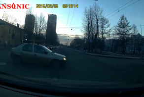 Светофор мне не указ - ДТП в Санкт Петербурге