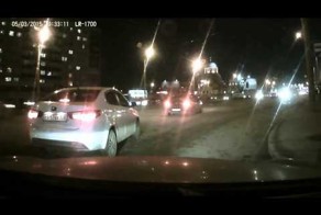 Подтолкнул