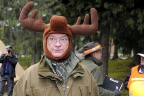 Король Швеции выразил обеспокоенность ситуацией в России…