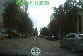 Выбило люк. Победитель по жизни
