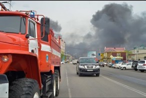 Пожарные спешат на помощь