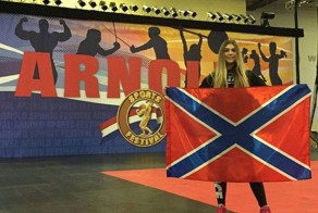 Грем Филлипс. 33 фотографии замечательных женщин Новороссии.