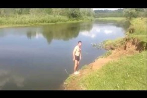 Братишка челюсть береги