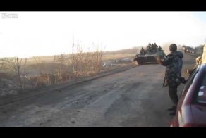 Меркель убедила Обаму не поставлять оружие укропам