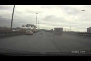 У Газели отлетели колеса