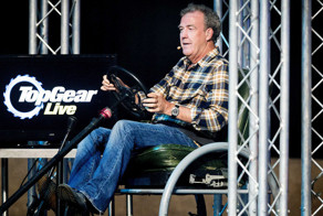 Ведущего Top Gear отстранили от эфира