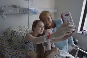 Президент Чили навестила больную девочку, попросившую ее об эвтаназии
