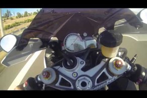 BMW S1000RR top speed 322-km
