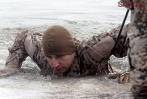 Шоу мокрых камуфляжей