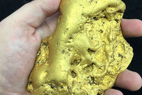 Как сварливый муж нашёл огромный золотой самородок