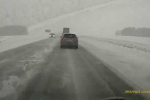 При обгоне ушел в занос