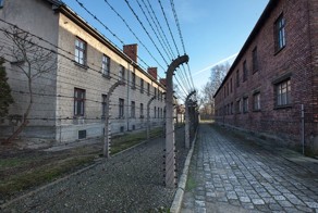 Нацистские бараки ада (41 фото)