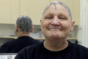 Причёска  для  бабушки