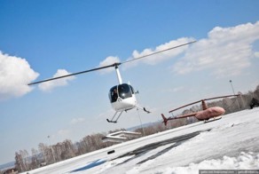 Невероятное мастерство вертолетчиков