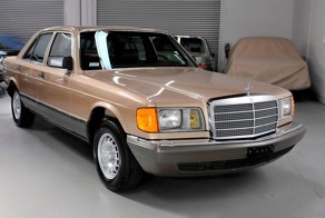 Mercedes-Benz W126 1982-го года с пробегом 2510 км