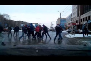 Суровые челябинские пешеходы