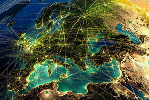 США умоляют Россию остаться в SWIFT