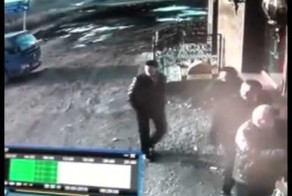 Людей у Банкомата спасло чудо