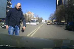 Неудачный разворот через сплошную