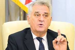 Президент Сербии: Неприлично давать советы тому, кто их не просит 