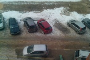 Месть за неудачную парковку во дворе (7 фото)